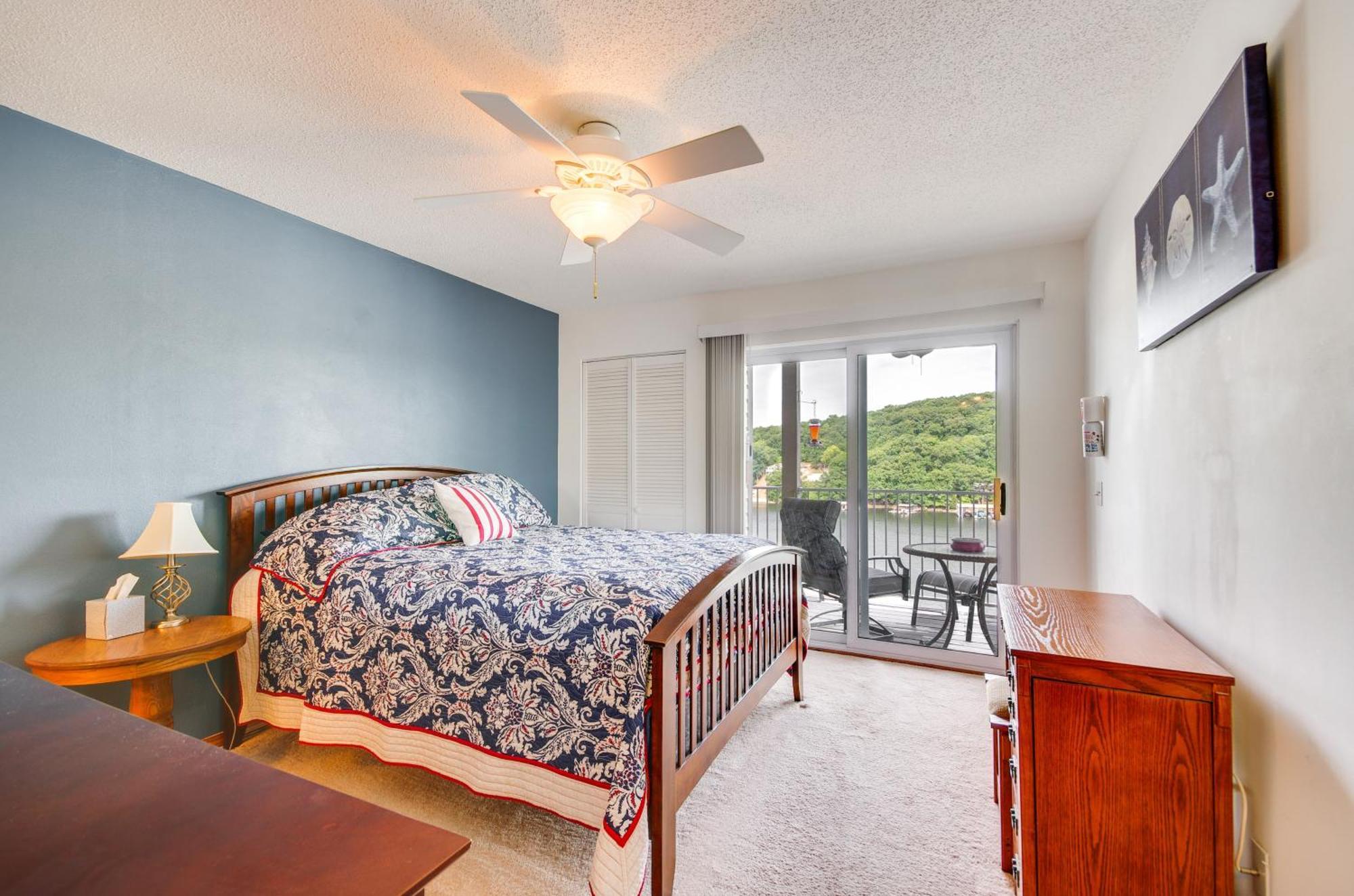 Cozy Lake Ozark Condo Rental With Grill, Pool Access Екстериор снимка